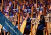 1.400 Saiten für eine magische Geschichte Bild vergrößern