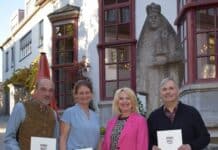 Landkreis Kitzingen verleiht Umweltpreis an drei engagierte Naturschützer Landkreis Kitzingen verleiht Umweltpreis an drei engagierte Naturschützer