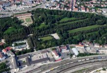 Ansbach: Bahnhof gewinnt bundesweit den Titel „Bahnhof des Jahres 2026“ Aerial image of the Hofgarten Ansbach (view from the south)