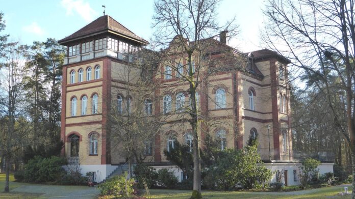 Schloss Charlottenhof (Schwandorf)