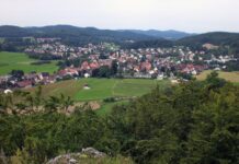 Illschwang: Kinderlauftreff des SV beendet Saison mit Nachtwanderung Neukirchen bei Sulzbach-Rosenberg (Neukirchen bei Sulzbach-Rosenberg)