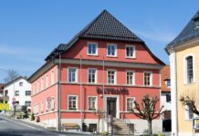 Steinwiesen übernimmt das Gebäude des Dorfladens „Fritzla“ Unterrodach - Rathaus (Marktrodach)