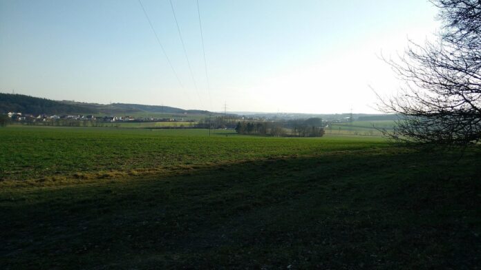 Sicht auf Regensburg - panoramio (Wenzenbach)