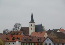 Waldbüttelbrunn: Kostenloses Bewegungsangebot geht weiter Obereisenheim, Evang.-Luth. Pfarrkirche (Eisenheim)