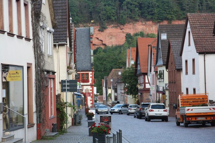 Hauptstraße, Bürgstadt, Blick in Richtung Main (Bürgstadt)