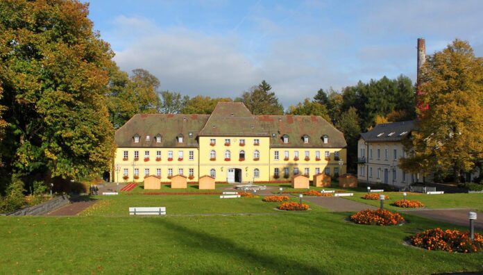 Schloss Alexandersbad (Bad Alexandersbad)