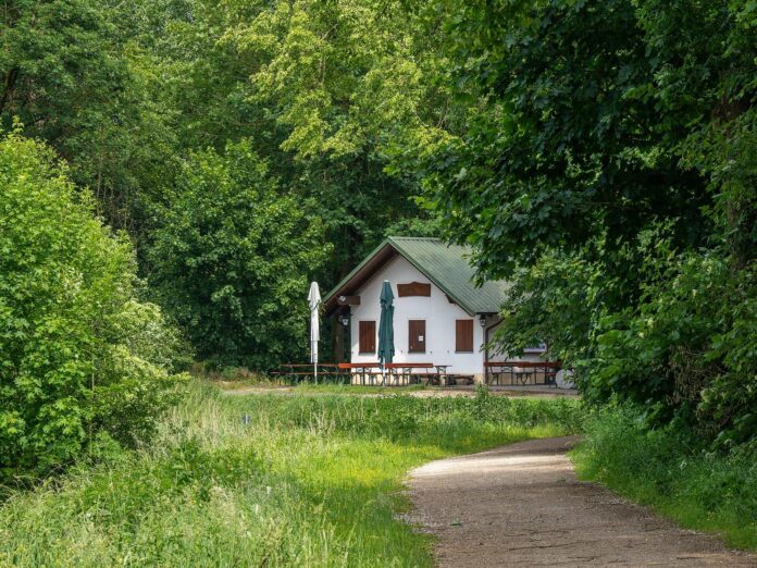 Biergarten: Oberau Mainaue Gartenlokal- -RM-160027