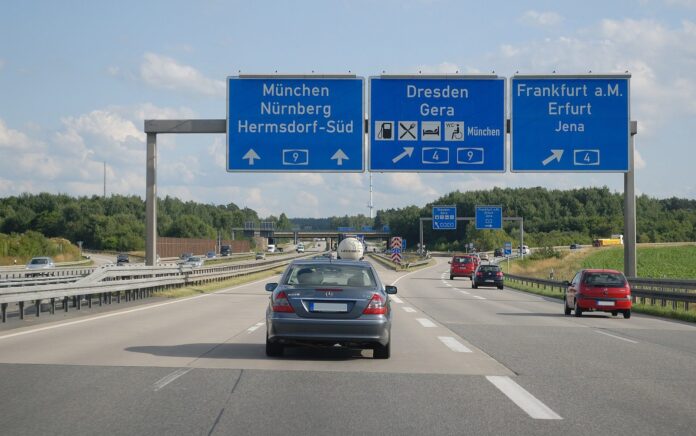 Autobahn: A 9 Hermsdorfer Kreuz